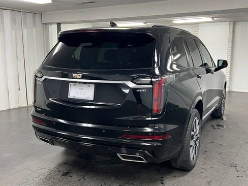 Used 2023 Cadillac XT6 Sport w/ Platinum Package AWD/4WD image 5