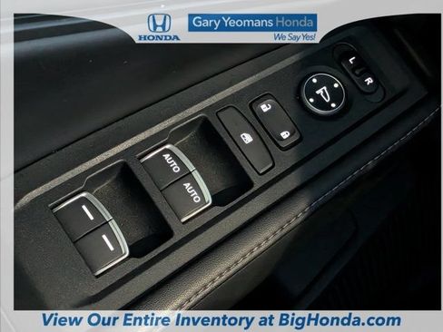 Used 2023 Honda Accord Sport image 25