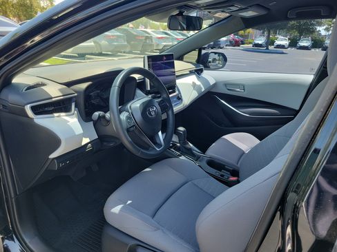 Used 2025 Toyota Corolla FX w/ Convenience Package FWD image 19