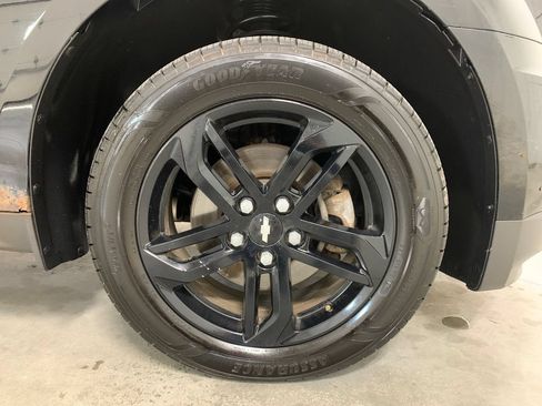 Used 2017 Chevrolet Equinox LT w/ Midnight Edition AWD/4WD image 13
