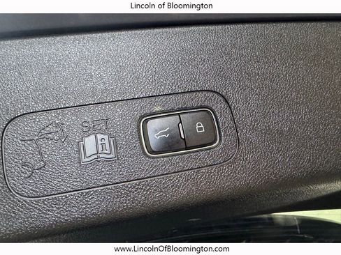 Used 2021 Lincoln Aviator Reserve w/ Equipment Group 202A AWD/4WD image 33