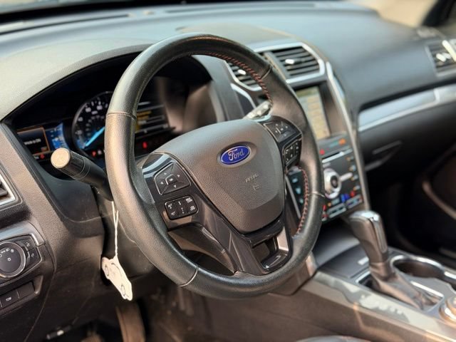 Used 2018 Ford Explorer Sport w/ Equipment Group 401A AWD/4WD image 9