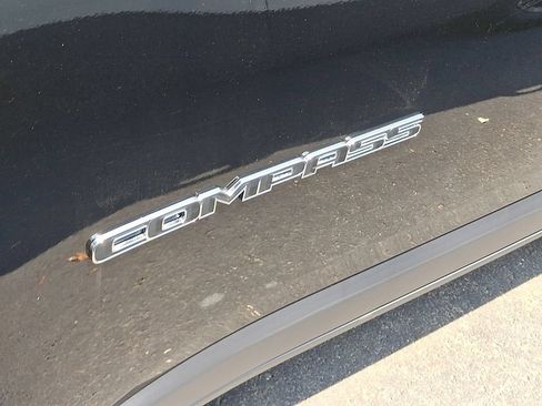 New 2026 Jeep Compass Limited AWD/4WD image 8