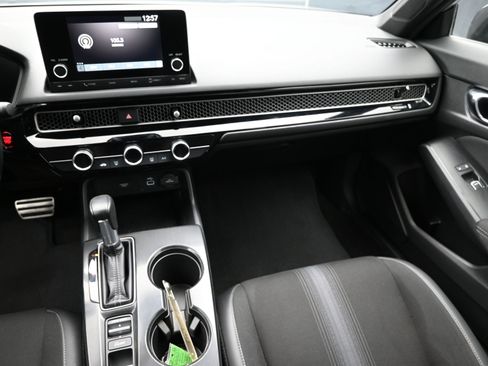 Used 2024 Honda Civic Sport image 34