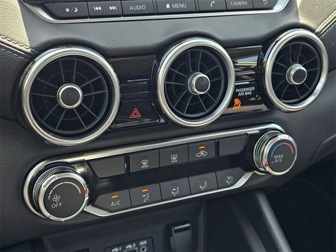 New 2025 Nissan Sentra SV w/ Trunk Package image 10