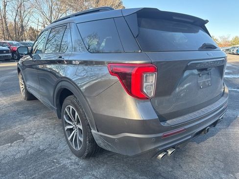Used 2020 Ford Explorer ST w/ Premium Technology Package image 3
