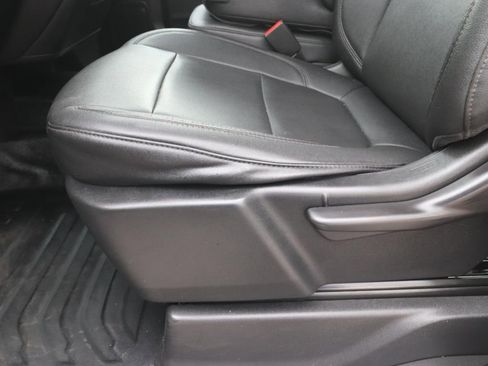 Used 2022 Chevrolet Silverado 2500 W/T w/ WT Fleet Convenience Package image 18