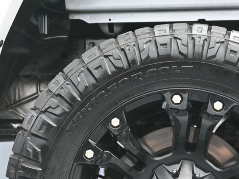 Used 2019 RAM 1500 Laramie w/ Sport Appearance Package image 41