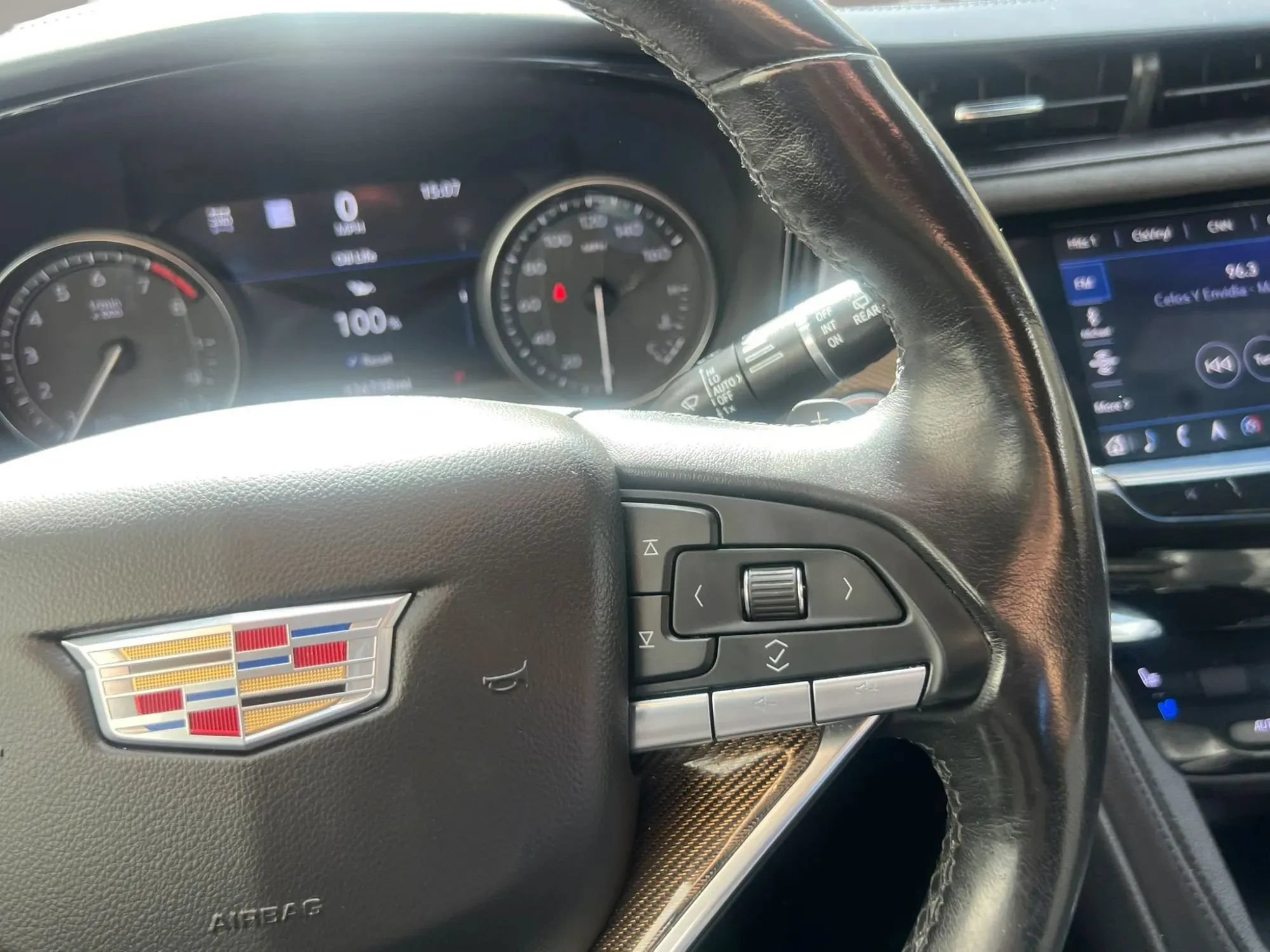 Used 2020 Cadillac XT6 Premium Luxury w/ Platinum Package AWD/4WD image 22