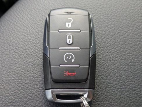 New 2026 RAM 2500 Big Horn AWD/4WD image 25