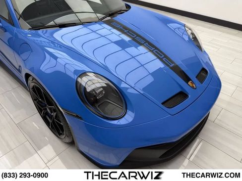 Used 2022 Porsche 911 GT3 RWD image 4