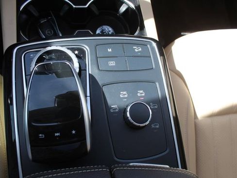 Used 2018 Mercedes-Benz GLE 350 GLE 350 image 33