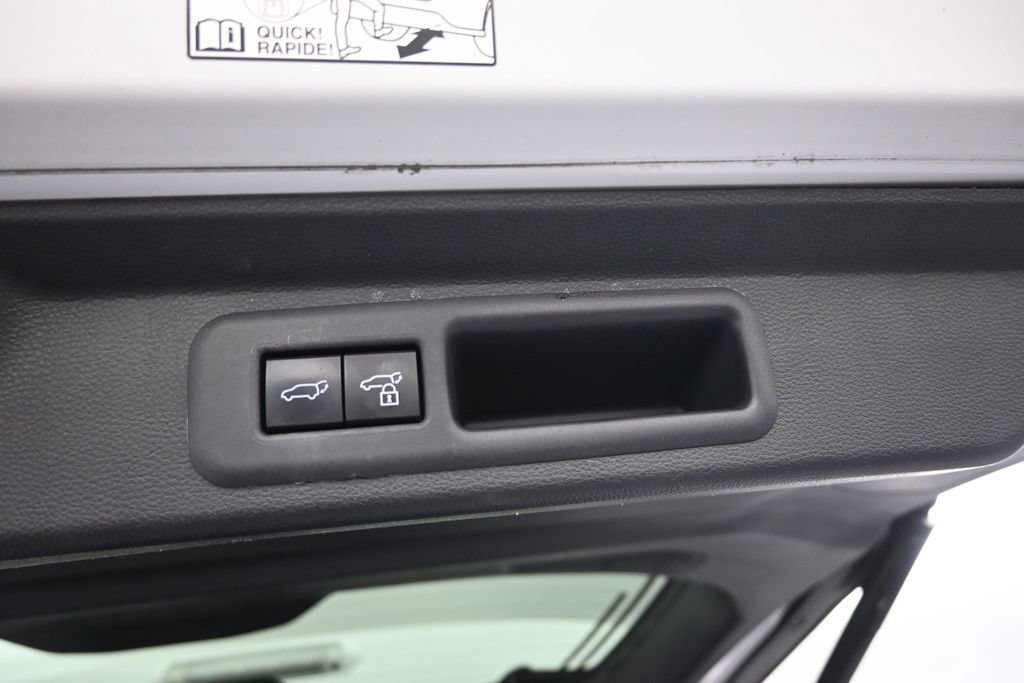 Used 2023 Toyota Sequoia TRD Pro AWD/4WD image 17