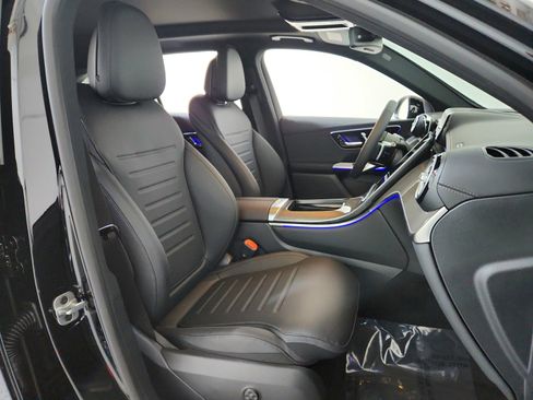New 2026 Mercedes-Benz GLC 300 image 10
