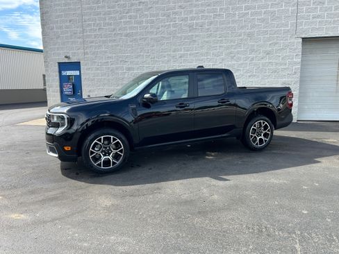 New 2025 Ford Maverick Lariat image 5