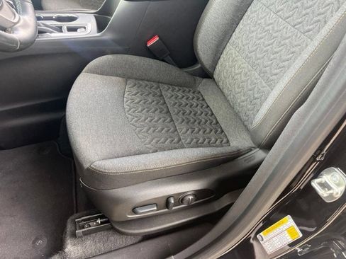 Used 2024 Chevrolet Equinox LT FWD image 7