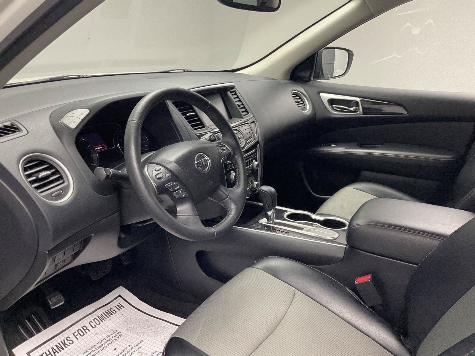 Used 2020 Nissan Pathfinder SV w/ Rock Creek Edition FWD image 11