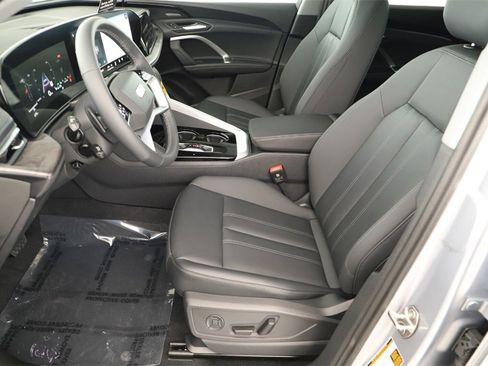 New 2025 Audi Q5 Premium Plus image 23