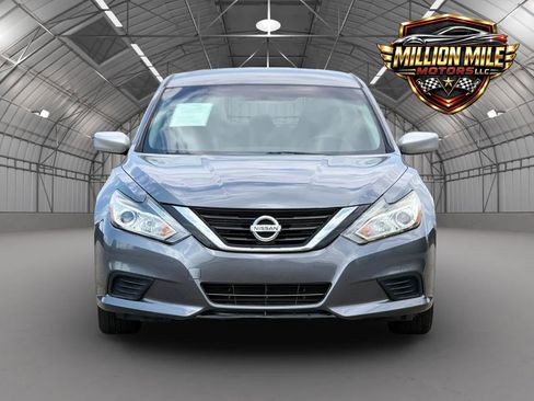 Used 2016 Nissan Altima 2.5 S w/ Power Driver Seat Package FWD image 5