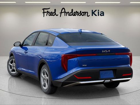 New 2025 Kia K4 LXS image 20