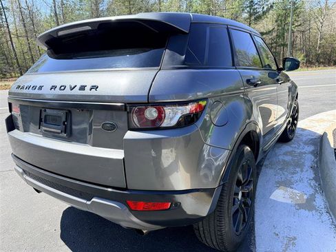 Used 2015 Land Rover Range Rover Evoque Pure image 5