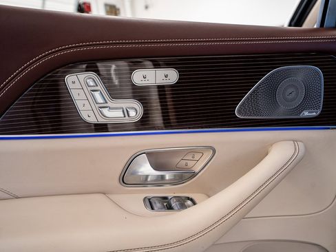 Used 2021 Mercedes-Benz Maybach GLS 600 Maybach GLS 600 image 58