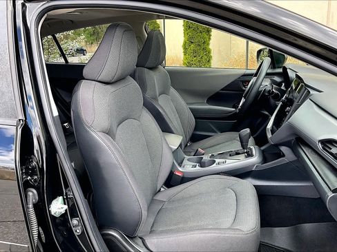 Used 2024 Subaru Crosstrek 2.0i Premium AWD/4WD image 8
