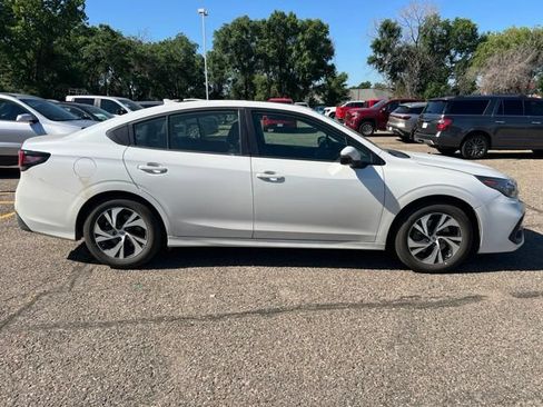 Used 2025 Subaru Legacy Premium AWD/4WD image 9