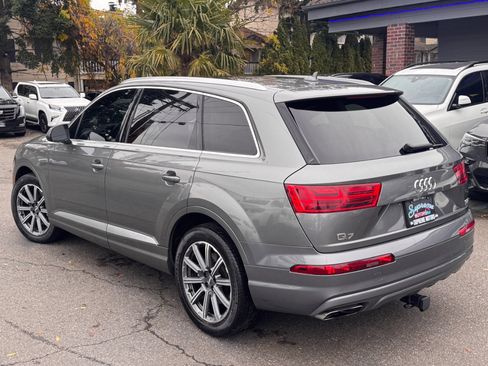 Used 2017 Audi Q7 3.0T Premium image 8