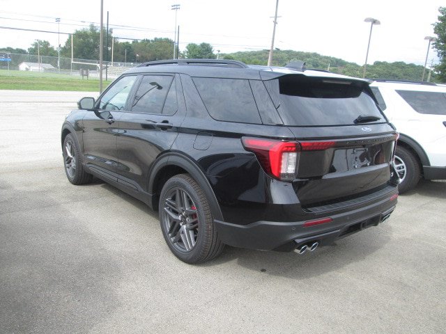 New 2026 Ford Explorer ST w/ Sun And Sound Package AWD/4WD image 5