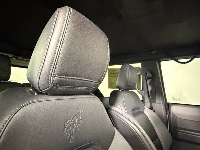 Used 2024 Ford Bronco Black Diamond AWD/4WD image 26