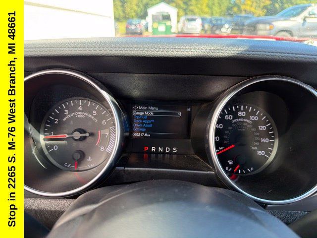 Used 2022 Ford Mustang Premium RWD image 35