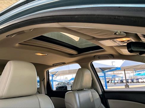 Used 2016 Honda CR-V Touring image 14