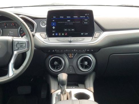 Used 2023 Chevrolet Blazer LT w/ Convenience Package FWD image 25