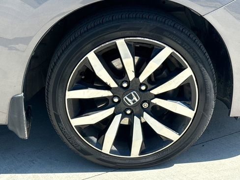 Used 2015 Honda Civic EX-L image 11