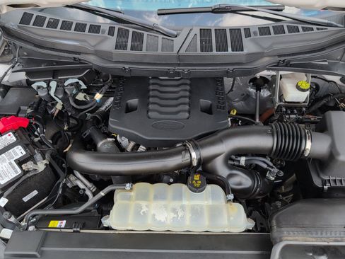 Used 2023 Ford F150 Lariat w/ Trailer Tow Package AWD/4WD image 40