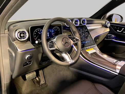 New 2026 Mercedes-Benz GLC 300 4MATIC image 9