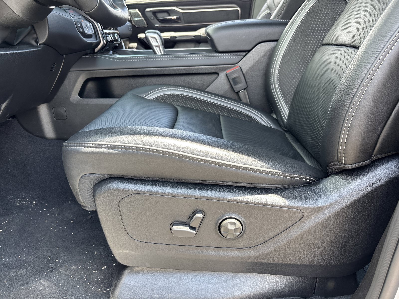 New 2026 RAM 1500 RHO w/ RHO Level 1 Equipment Group AWD/4WD image 17