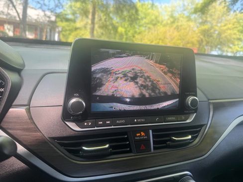 Used 2023 Nissan Altima 2.5 SV image 26