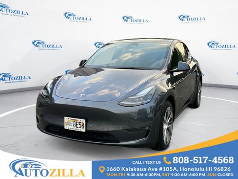 Used 2023 Tesla Model Y image 1