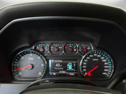 Used 2017 Chevrolet Silverado 1500 LT w/ All Star Edition RWD image 19