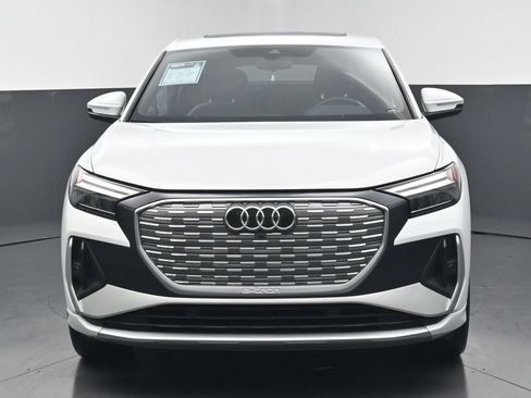 Used 2023 Audi Q4 e-tron Premium Plus AWD/4WD image 8