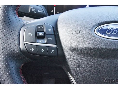 Used 2024 Ford Escape ST-Line w/ Tech Pack #1 FWD image 18