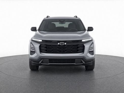 Used 2025 Chevrolet Equinox RS w/ Safety and Technology Package FWD image 2
