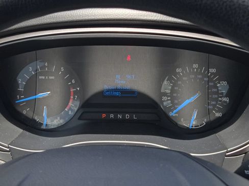 Used 2017 Ford Fusion S FWD image 16