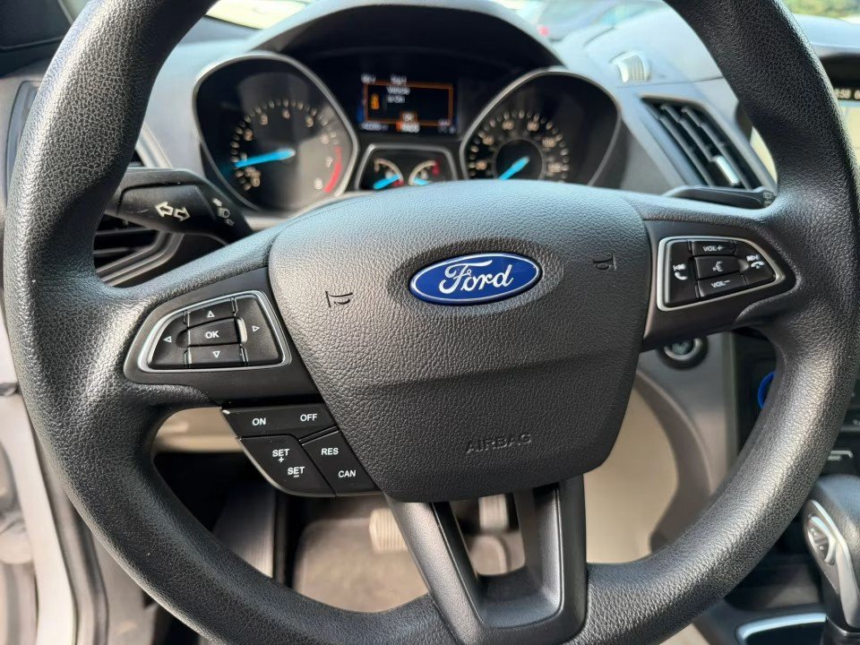 Used 2019 Ford Escape SE AWD/4WD image 21