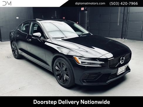 Used 2021 Volvo S60 T8 Inscription AWD/4WD image 9