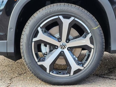 New 2026 Volkswagen Tiguan SE AWD/4WD image 10