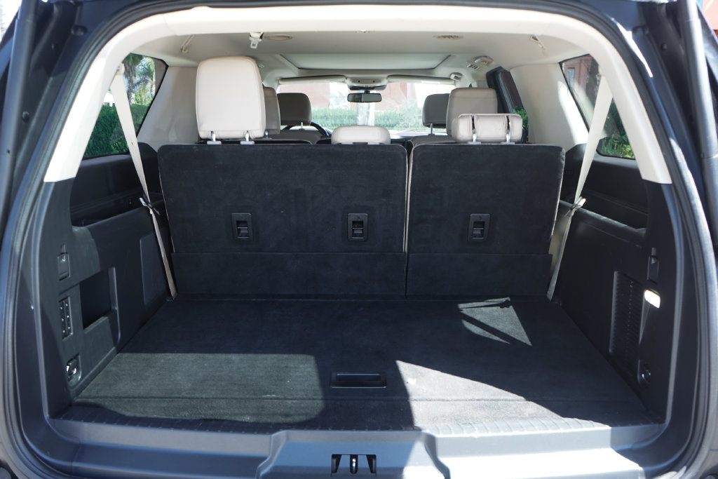 Used 2022 Ford Expedition Max Limited RWD image 9