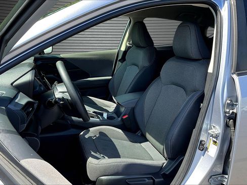 Used 2024 Subaru Crosstrek 2.0i Premium AWD/4WD image 13